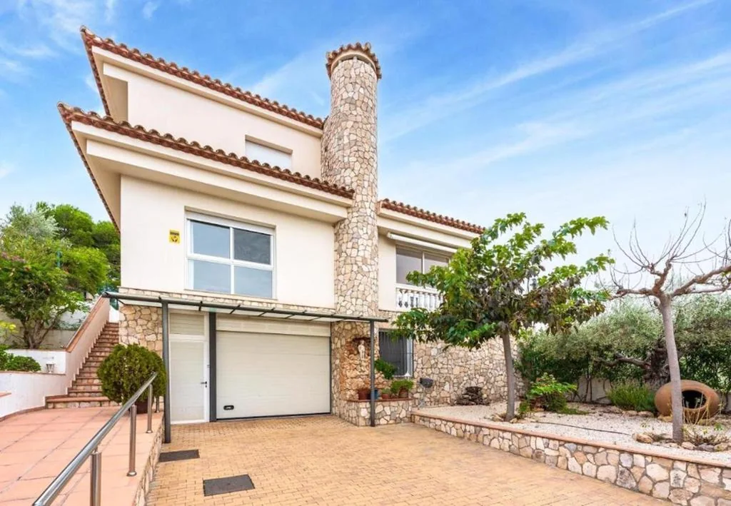 Villa Estándar con piscina privada — Catalunya Casas Tranquil Paradise, Private Pool and only 200 meters to beach!