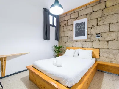 Cathedral Apartment — photo 10