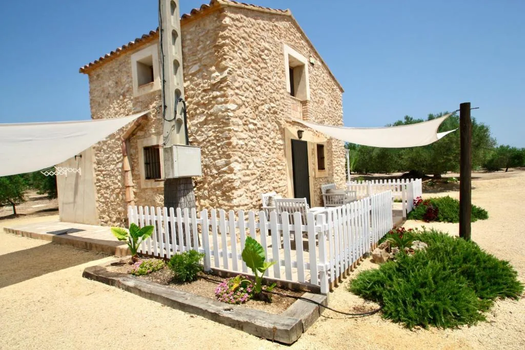 Casa con 1 dormitorio — Cau d'Amor