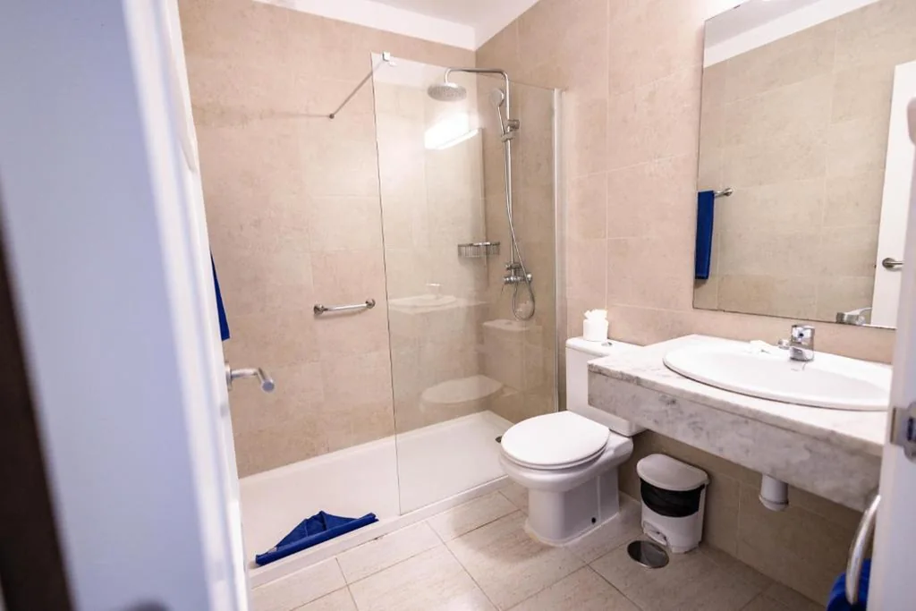 Appartamento classico con 2 camere da letto — Caybeach Sun