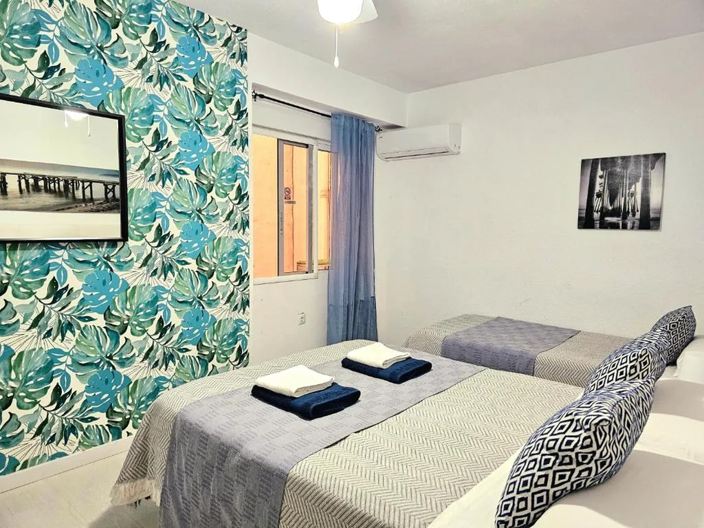 Chambre double avec salle de bains commune - 1 ou 2 lits — Centric Rooms Mercado