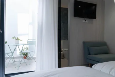 Ceramic Rooms Boutique Hostel — foto 10