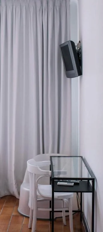 Chambre Double Standard — Cèsar