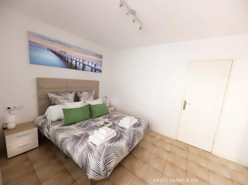 CH 524 Sea View