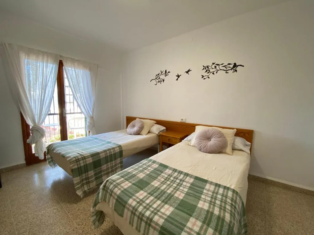 Habitación Doble - 2 camas — CH El Quijote