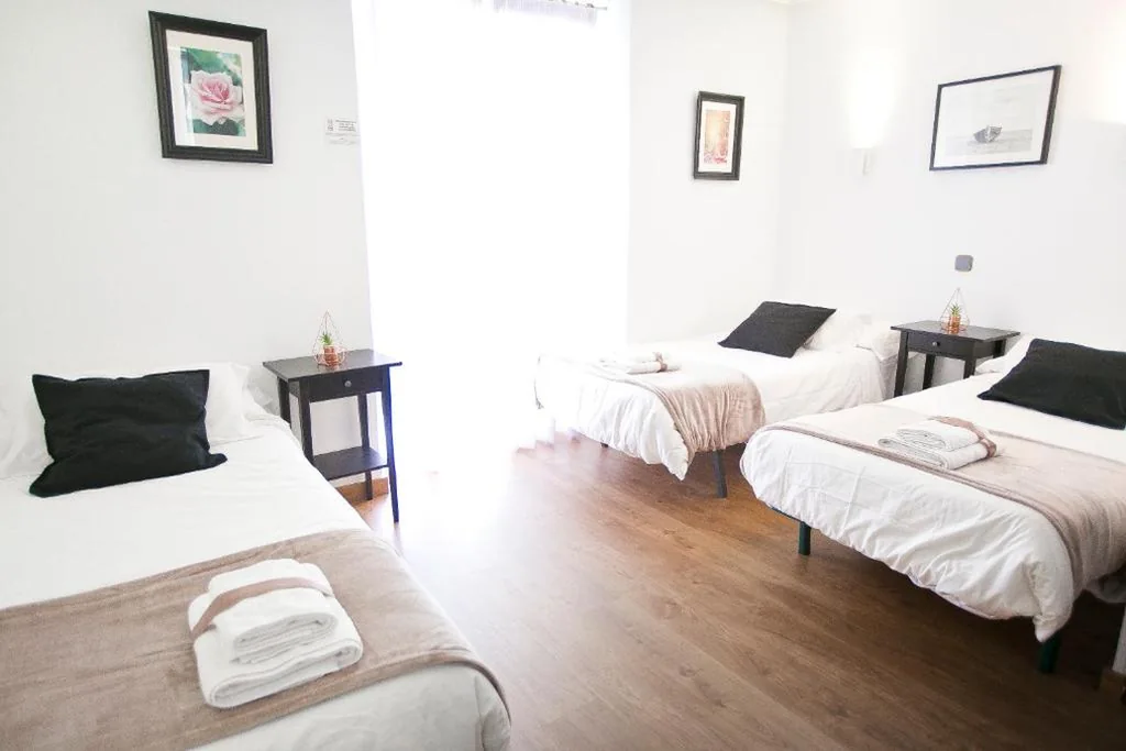 Habitación Triple — CH La Bañezana