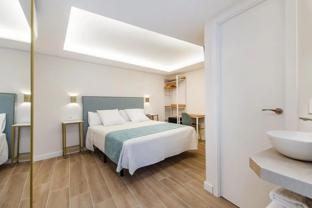 Superior-Doppelzimmer - 1 oder 2 Betten — CH Las Artes de Atocha
