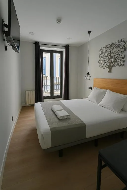 CH Lemon Rooms by HEBEROOMS