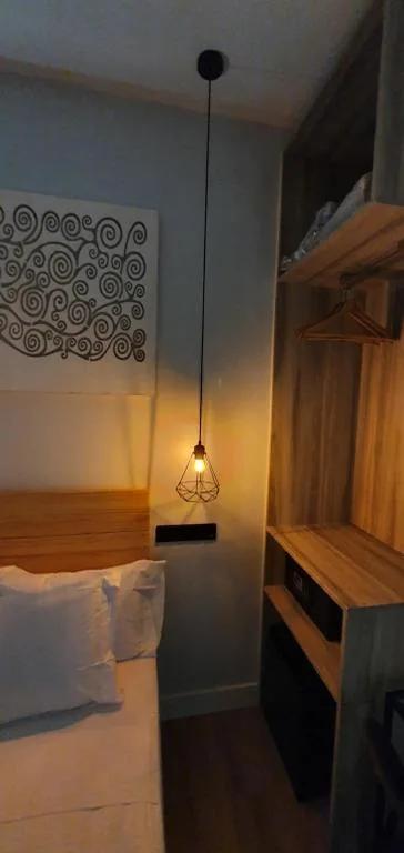 Habitación Doble Económica — CH Lemon Rooms by HEBEROOMS