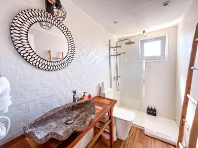 Chakra House Fuerteventura - Private Rooms in a Shared Boutique Guesthouse — foto 5
