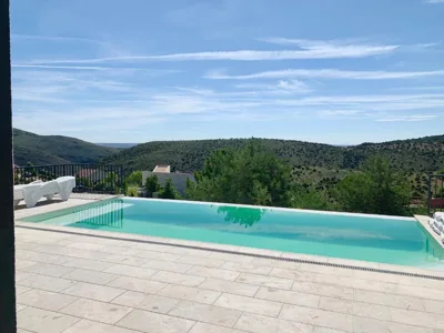 Chalet a estrenar, espectaculares vistas a la montaña — photo 4