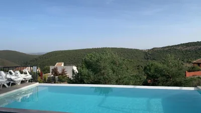 Chalet a estrenar, espectaculares vistas a la montaña — photo 12