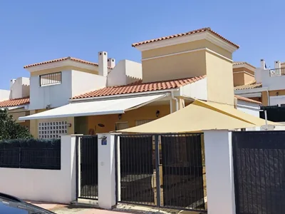 Chalet adosado acogedor Busot — Foto 11