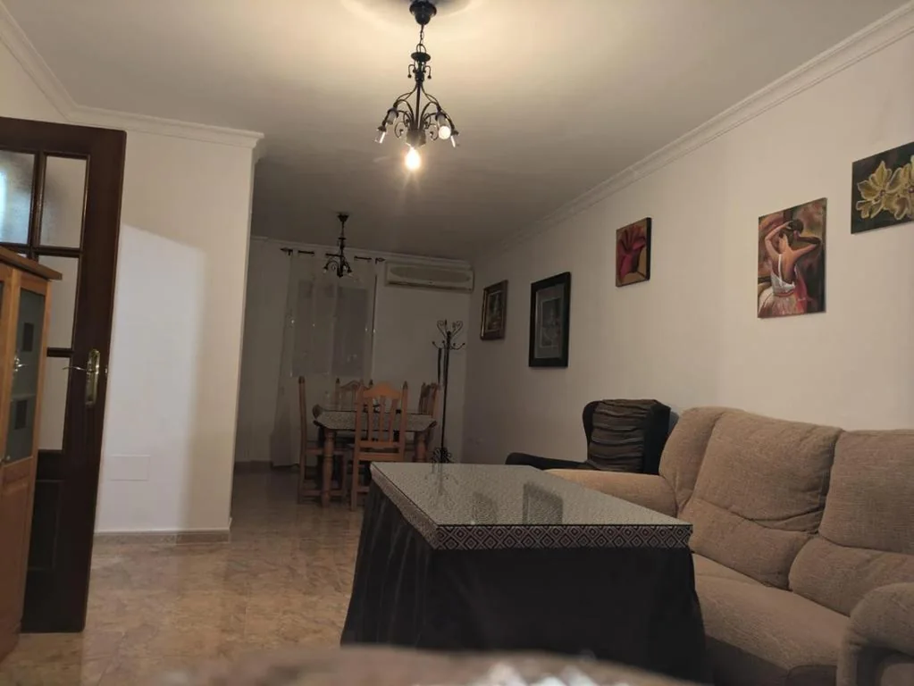 Casa de 3 dormitorios — chalet adosado La morena cerca del caminito del rey