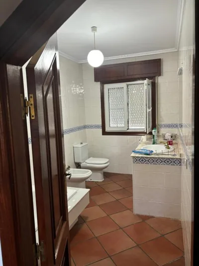 Chalet con piscina — Foto 8