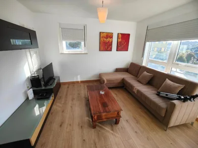 Chalet con WIFI , PS4 , garaje, 5 dormitorios, 3 baños, Santiago de Compostela — foto 12