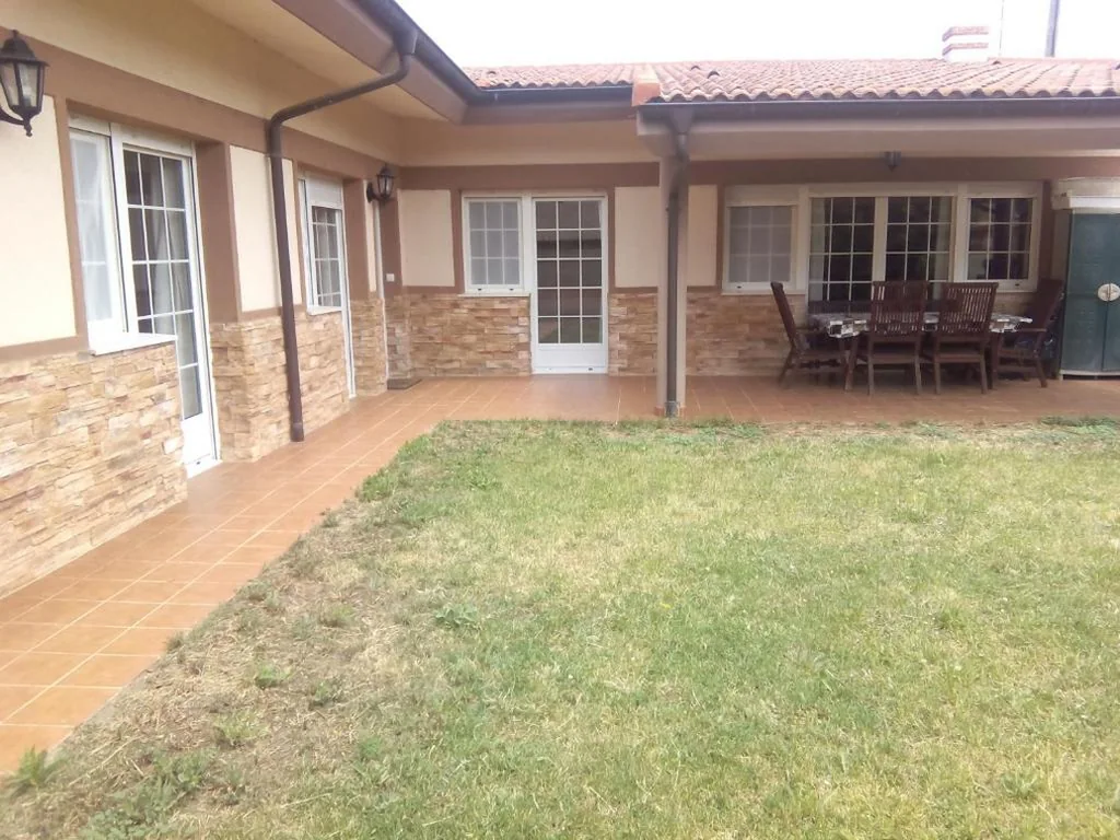 Casa com 4 quartos — Chalet Cuzcurrita