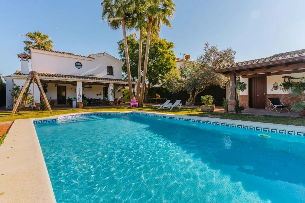 Huis met 5 slaapkamers — Chalet El Santiscal