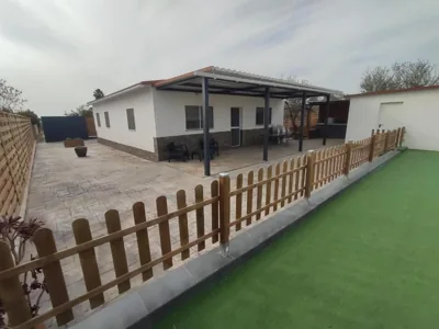 Chalet en el Aljarafe a 15 min de Sevilla — 写真 7