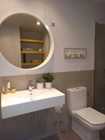 Chalet familiar con piscina — 写真 3