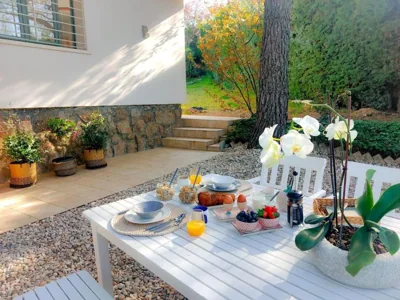 Chalet familiar con piscina — 写真 5