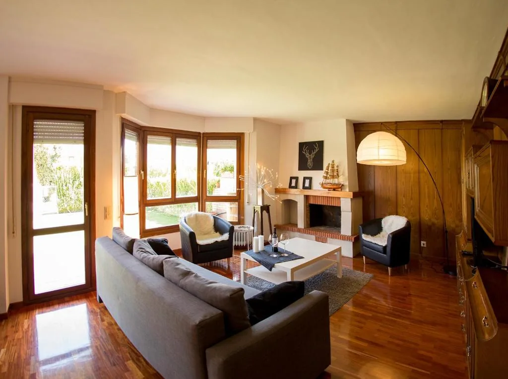 Casa — CHALET HARO (LA RIOJA)