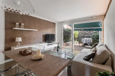 Chalet independiente de Diseño con Patio Privado — 写真 4