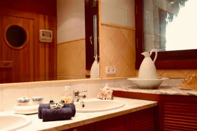 Chalet Individual con bodega, en el corazón de La Rioja — 写真 3