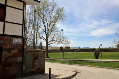 Chalet junto a la Ciudadela de Jaca — foto 10