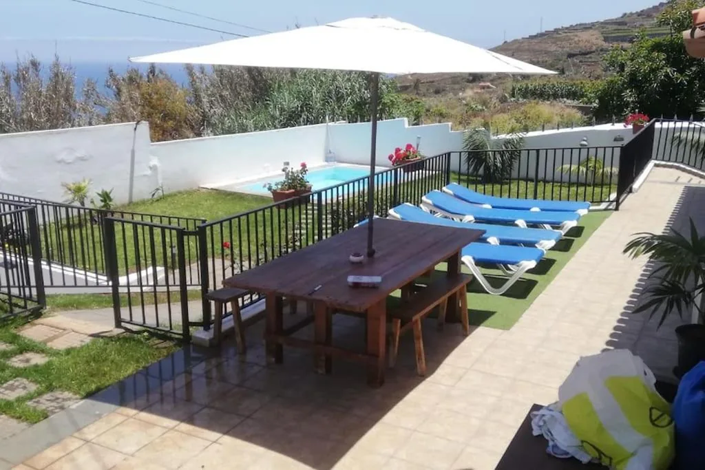 Haus mit 2 Schlafzimmern — CHALET PRIVADO, PISCINA, WIFI AL MEJOR PRECIO