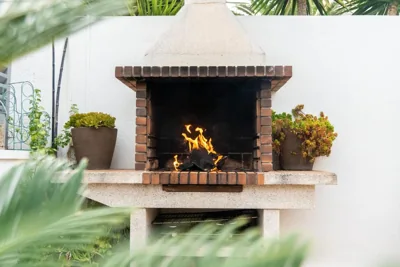 "Charm & Cozy 4BR - 3BA with Pool & Barbecue" — foto 4