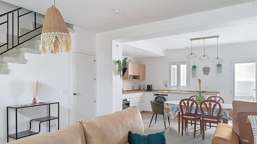 Vakantiehuis met 3 slaapkamers — Charmante maison familiale 90 m avec patio 8 couchages