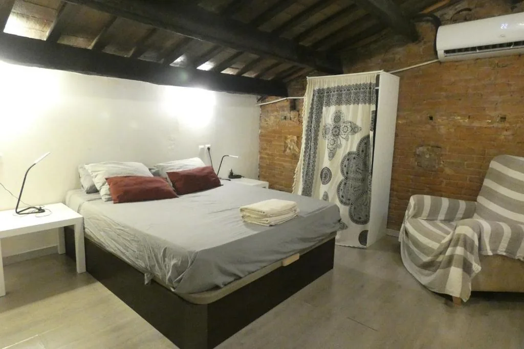 Charming house next to the sea and Barcelona for 6