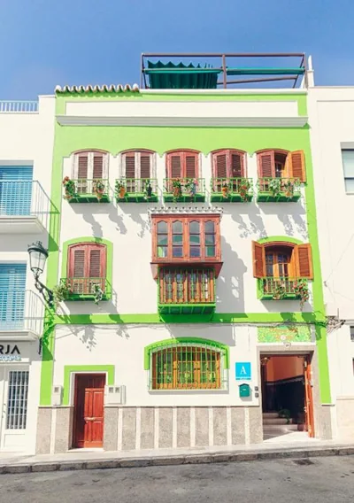 Charming Nerja Hostel — photo 9
