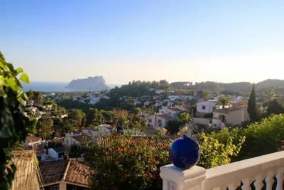 Charming Villa in Montemar with private pool and sea views — Foto 7