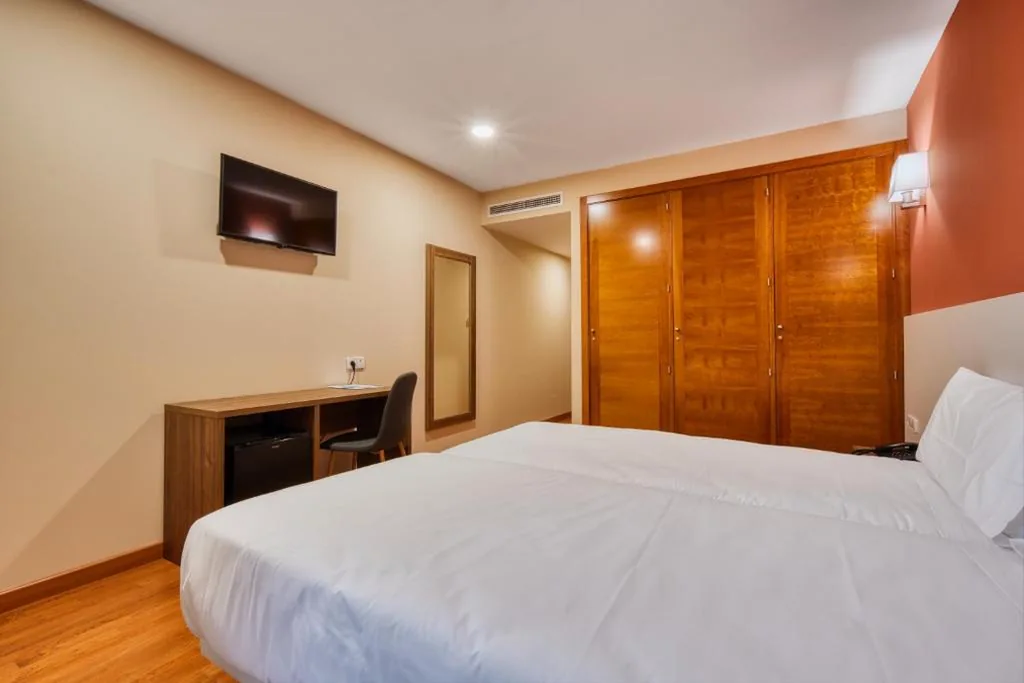 Chambre Individuelle Standard — Checkin Madrid Móstoles