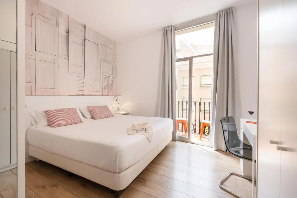 chic&basic Tallers Hostal