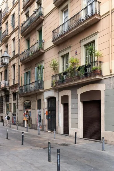 chic&basic Tallers Hostal — foto 6