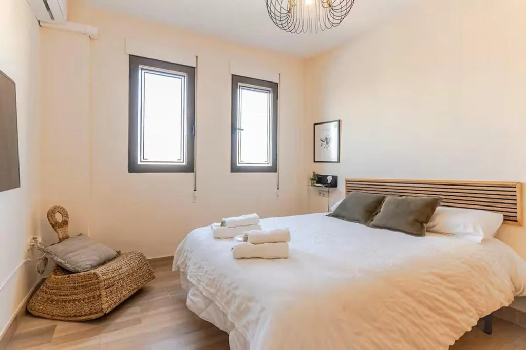 Doppelzimmer mit eigenem Bad — ChillOut 33 Rooms