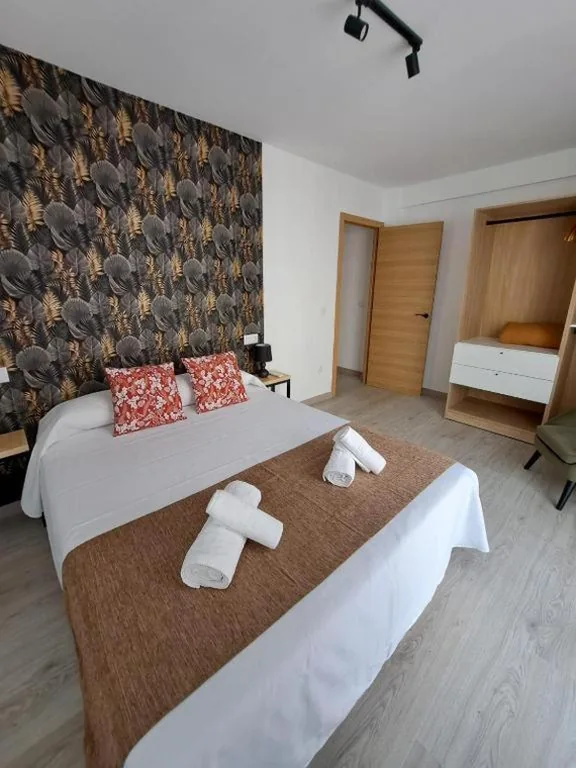 Appartement met 2 slaapkamers en balkon — Chloe Apartments TRG