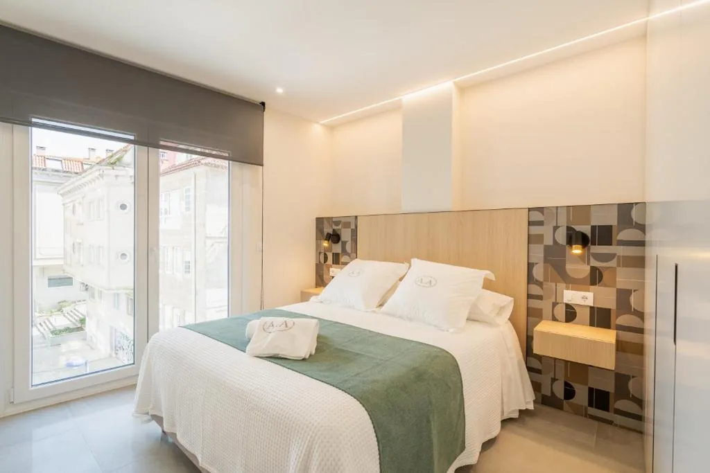 Deluxe-Apartment — Cíes Luxury Suitel Areosa 22