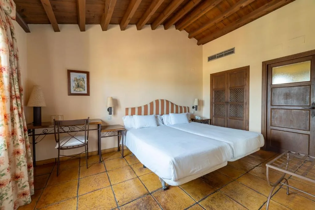 Doppelzimmer mit Terrasse - 1 oder 2 Betten — Cigarral de Caravantes