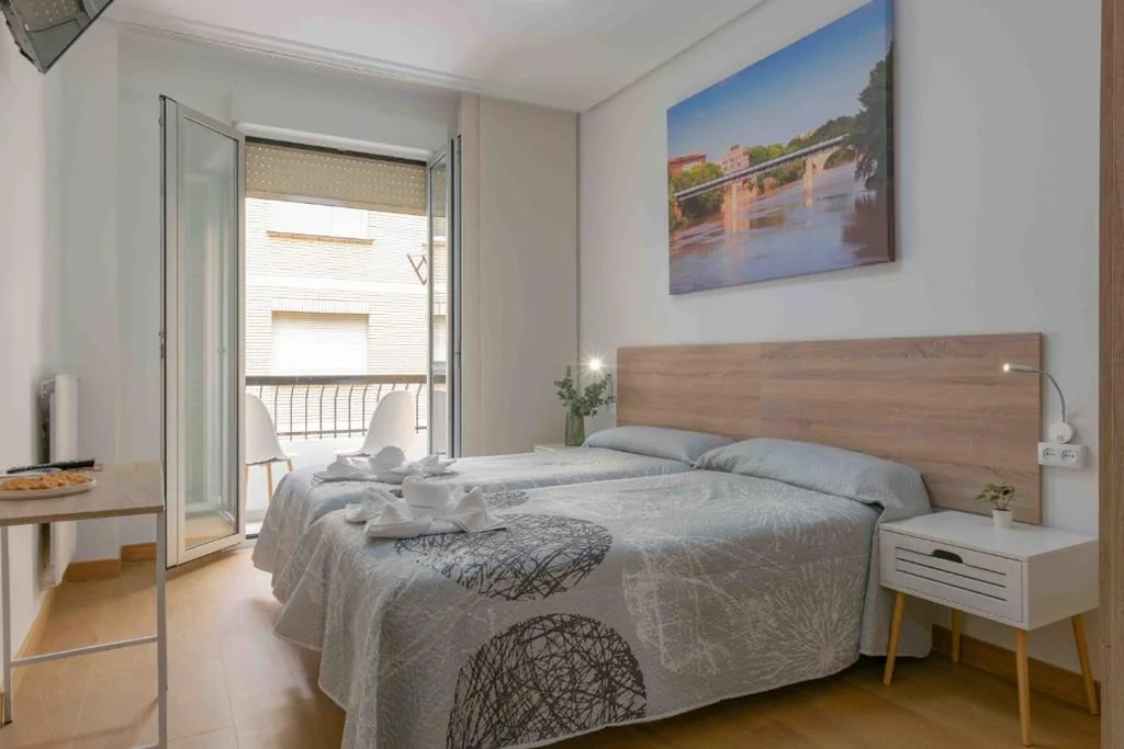 Habitación Doble - 2 camas — CINCO VILLAS