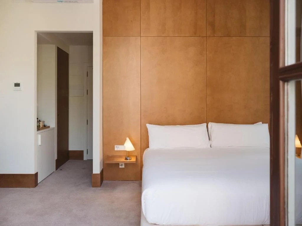 Habitación Triple Deluxe — Círculo Condal