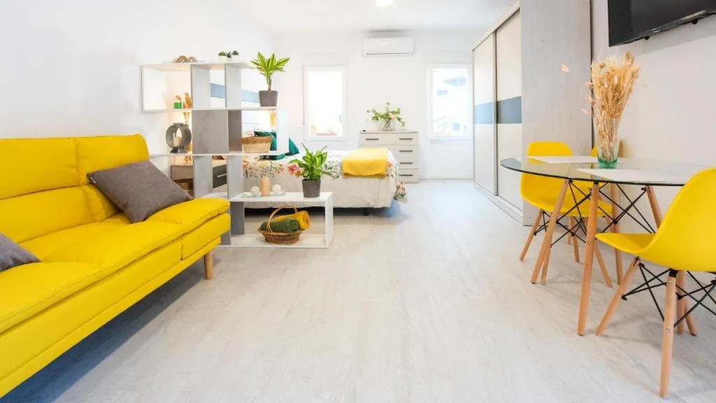 Haus mit 1 Schlafzimmer — Circus Residence - Acogedor alojamiento con piscina compartida