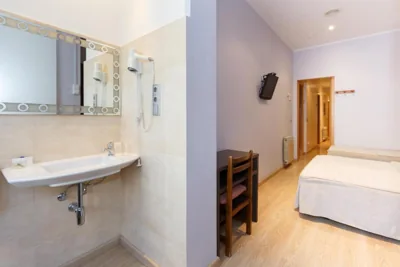 Ciudad Condal Hostal - Paseo de Gracia — foto 3
