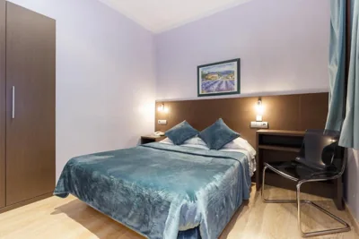 Ciudad Condal Hostal - Paseo de Gracia — foto 12