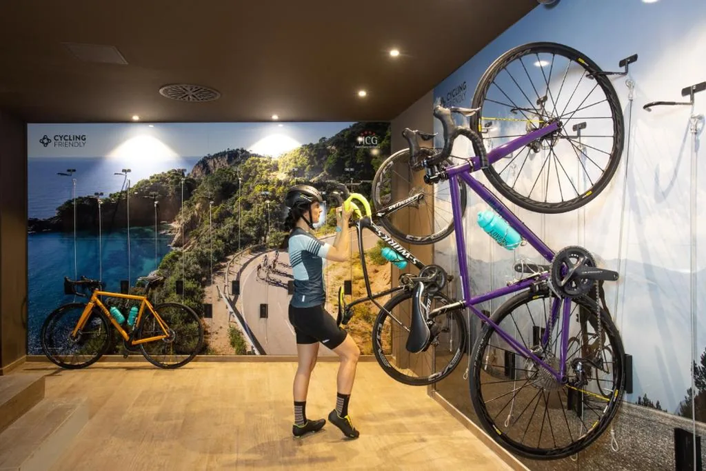 Chambre adaptée aux cyclistes — Ciutat de Girona