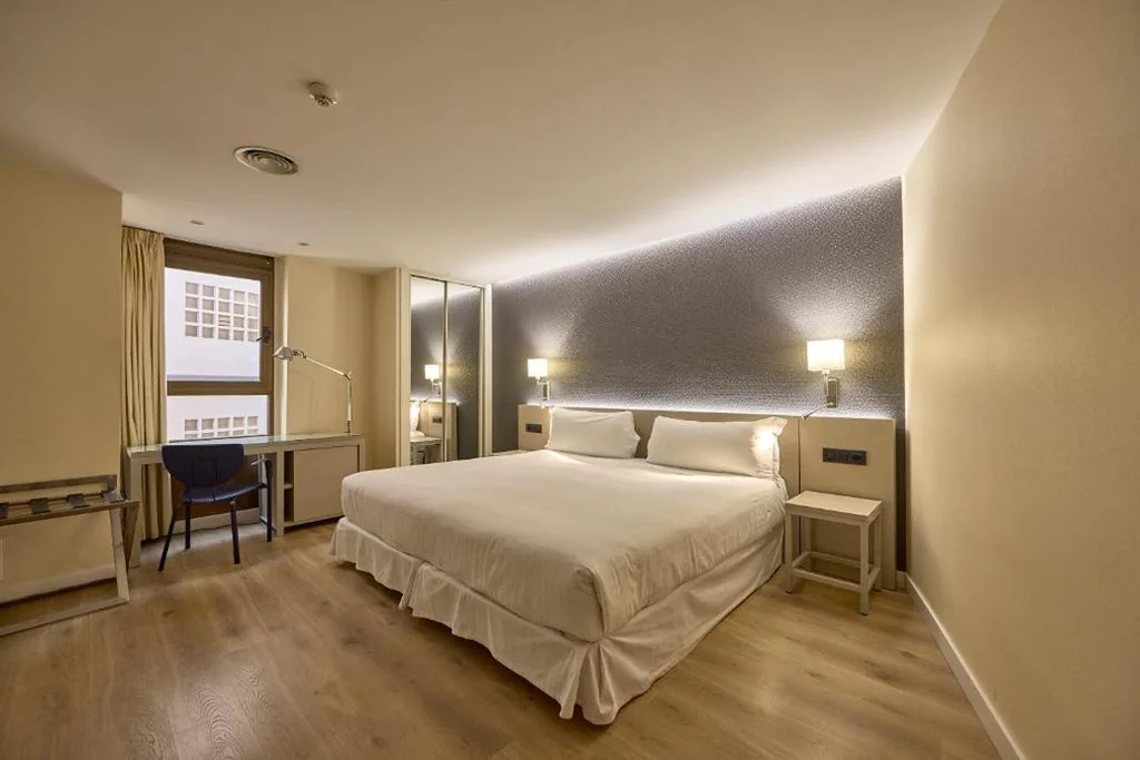 Habitación Familiar (2 adultos y 2 niños) — Civis Jaime I
