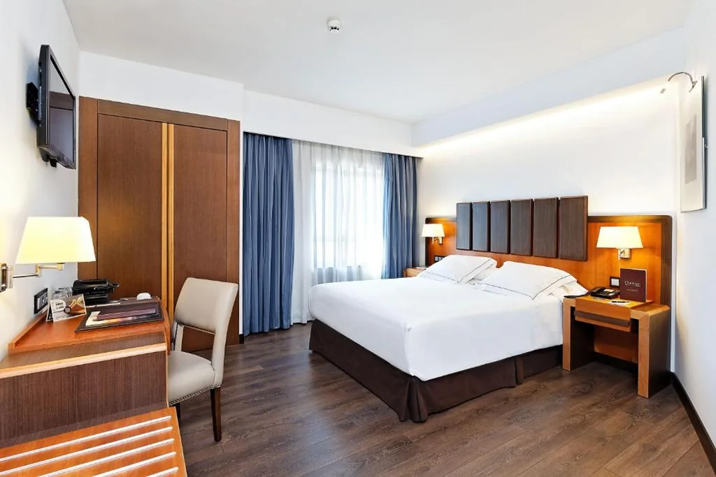 Tweepersoonskamer - 1 of 2 bedden — Claridge Madrid
